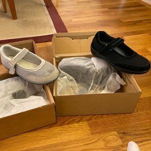 Brand New Orthofeet Size 6 Extra Wide